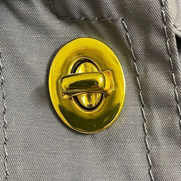 Issac Mizrahi Live Periwinkle Nylon Trench Coat w/Floral Lining (Size: Medium) - Picture 11 of 16